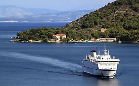 Apartments Zoki - Great Location Close To The Sea
